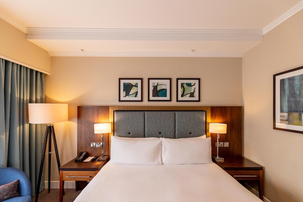 Habitación Deluxe, 1 cama de matrimonio del hotel Doubletree By Hilton London Victoria. Foto 4