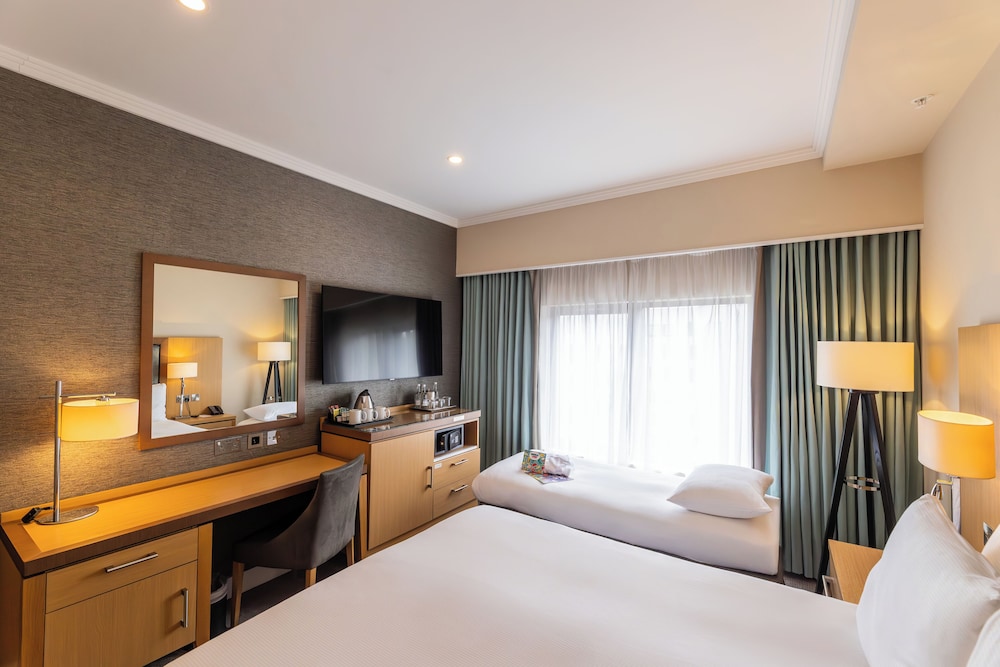 Habitación familiar, 1 cama de matrimonio, no fumadores (Deluxe) del hotel Doubletree By Hilton London Victoria. Foto 3