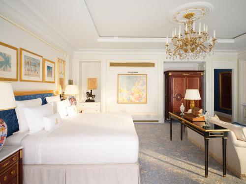 Suite Junior del hotel The Ritz London. Foto 8