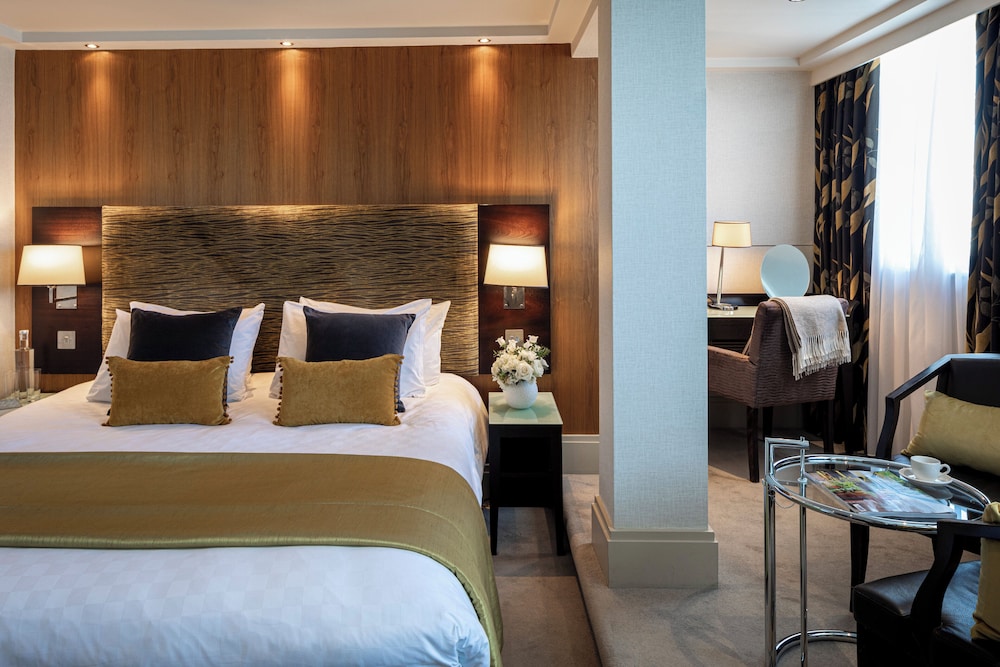Ático ejecutivo, 1 cama de matrimonio grande con sofá cama (Penthouse King Suite) del hotel THE CAVENDISH. Foto 12