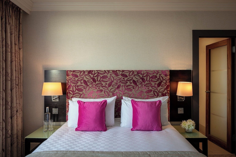 Habitación estándar, 1 cama de matrimonio (Classic Double Room) del hotel THE CAVENDISH. Foto 12