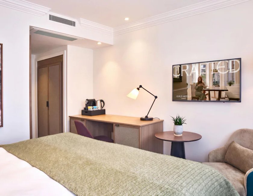 Habitación Doble Superior del hotel Guild Bloomsbury. Foto 4