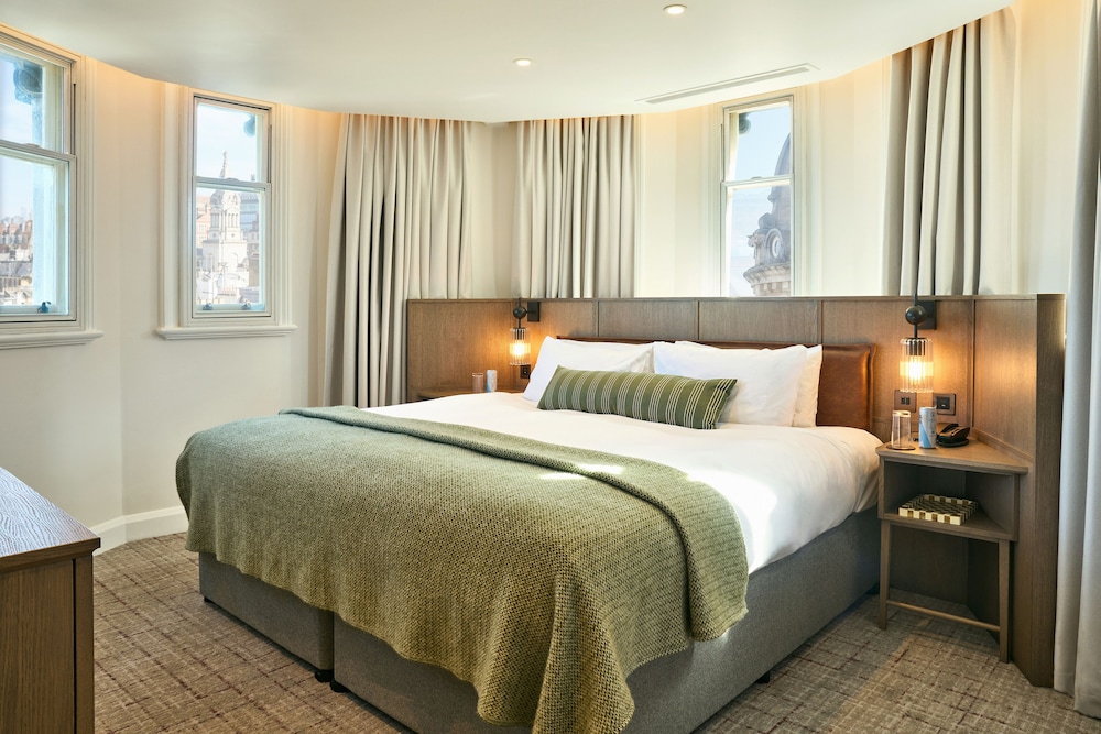 Suite junior (Newly refurbished) del hotel Radisson Blu , London Tottenham Court Road (formely Kenilworth). Foto 2