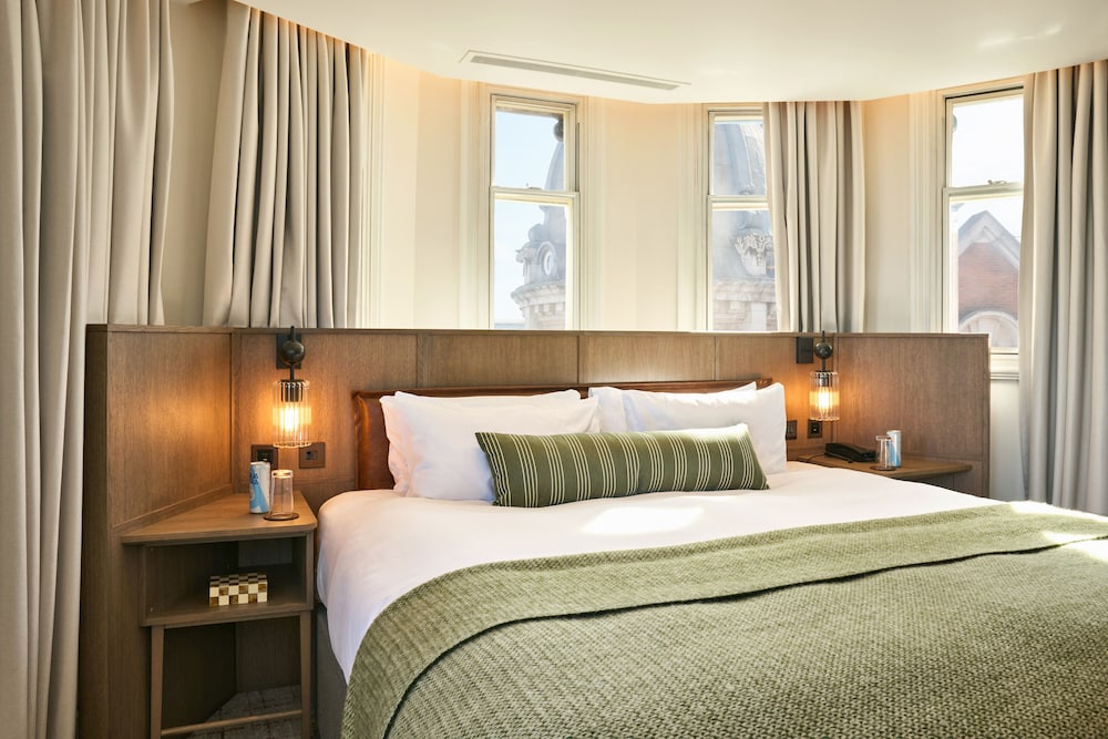 Suite junior (Newly refurbished) del hotel Radisson Blu , London Tottenham Court Road (formely Kenilworth). Foto 3