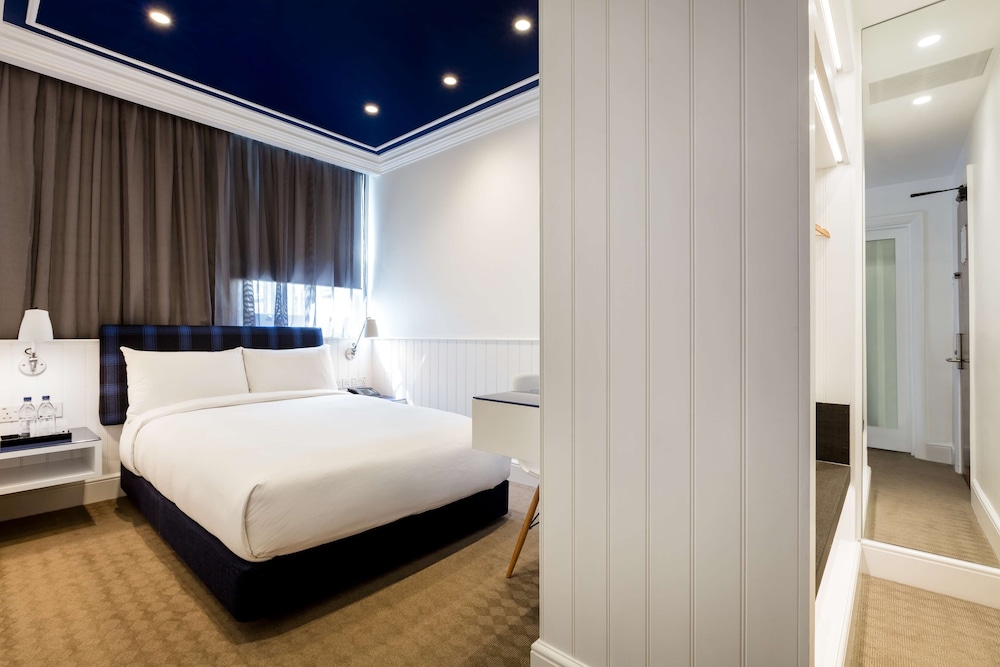 Habitación estándar del hotel Radisson Blu , London Tottenham Court Road (formely Kenilworth). Foto 3