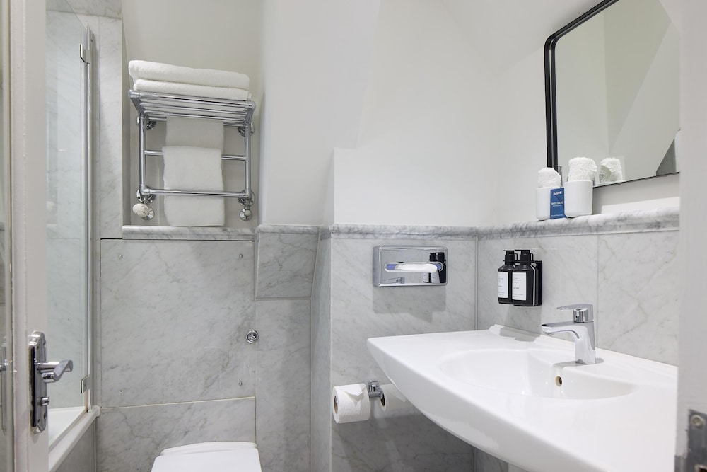 Habitación Deluxe del hotel Radisson Blu , London Tottenham Court Road (formely Kenilworth). Foto 3