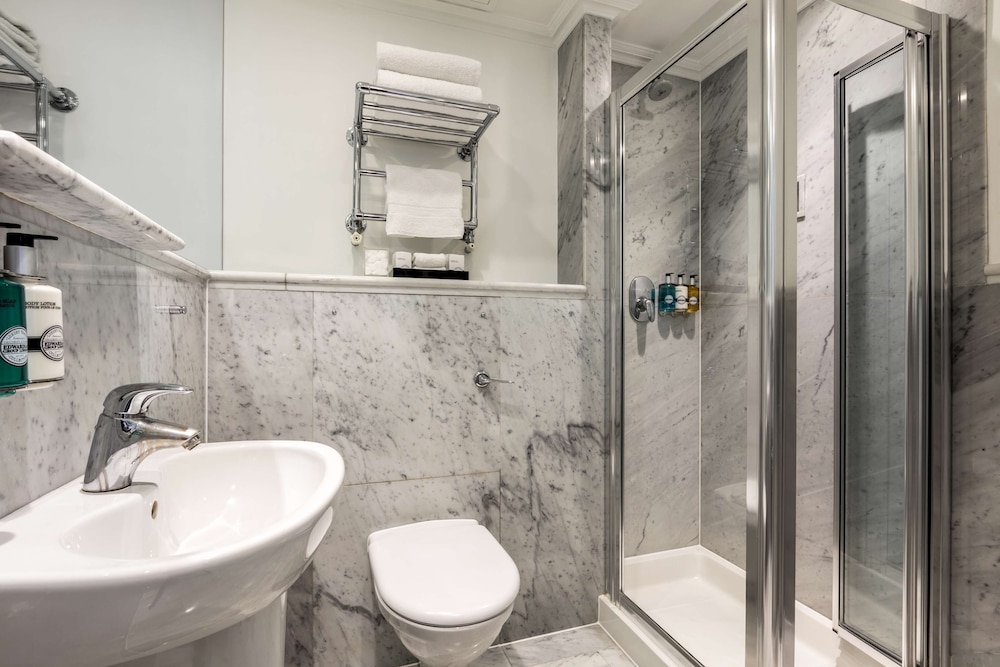 Habitación Premium del hotel Radisson Blu , London Tottenham Court Road (formely Kenilworth). Foto 5