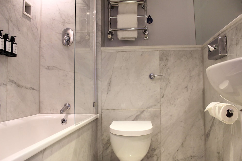 Habitación Premium del hotel Radisson Blu , London Tottenham Court Road (formely Kenilworth). Foto 7