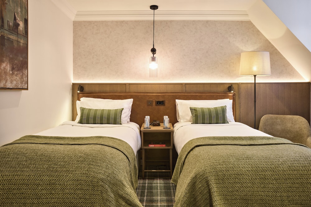 Habitación superior con 2 camas individuales (Newly refurbished) del hotel Radisson Blu , London Tottenham Court Road (formely Kenilworth). Foto 2