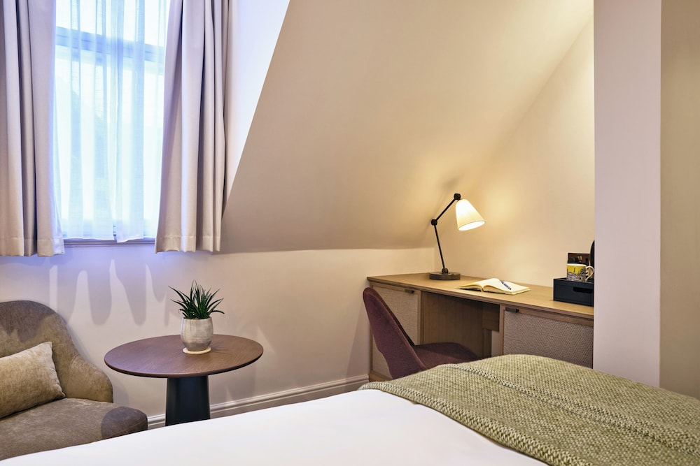 Habitación superior con 2 camas individuales (Newly refurbished) del hotel Radisson Blu , London Tottenham Court Road (formely Kenilworth). Foto 4
