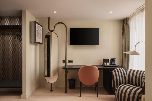Habitación Executive recién reformada del hotel Central Park. Foto 1
