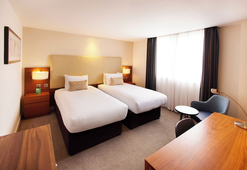 Habitación estándar con 2 camas individuales del hotel Thistle London Hyde Park Kensington Gardens