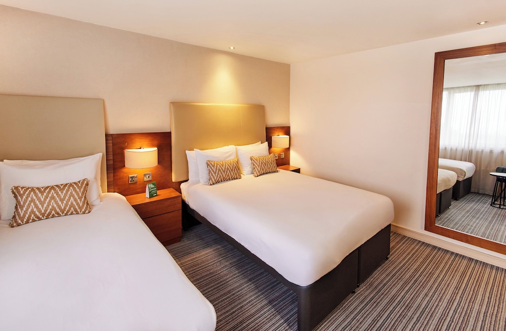 Family room del hotel Thistle London Hyde Park Kensington Gardens. Foto 2