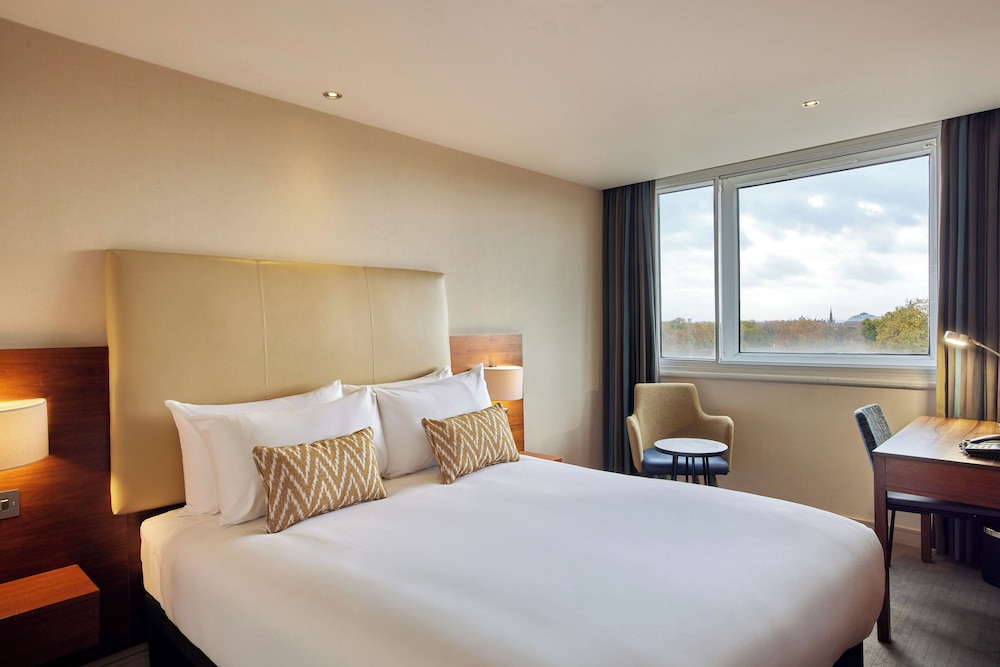 Habitación Deluxe doble, 1 cama doble, vistas al jardín del hotel Thistle London Hyde Park Kensington Gardens