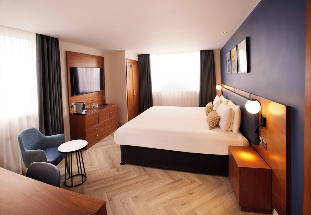 Deluxe Family Room del hotel Thistle London Hyde Park Kensington Gardens