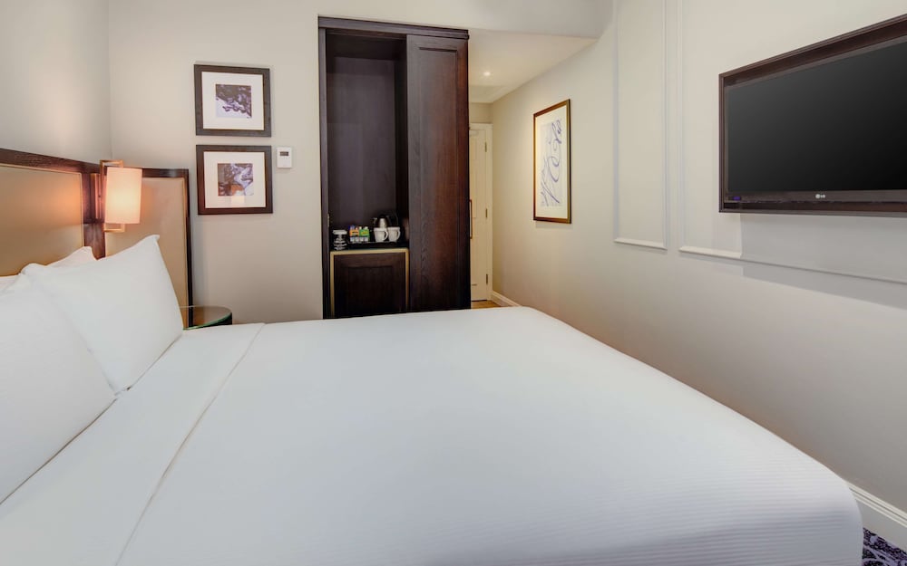 Habitación, 1 cama doble del hotel Hilton London Euston. Foto 1