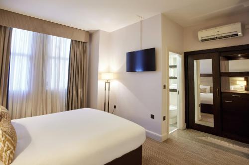 Habitación Doble Estándar del hotel Thistle Holborn. Foto 3