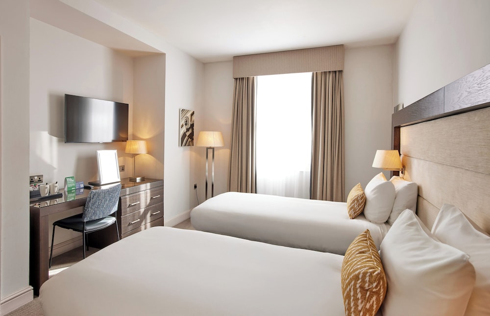 Habitación estándar con 2 camas individuales, 2 camas individuales del hotel Thistle Holborn. Foto 2