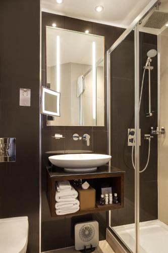 Habitación Premier con 2 camas individuales del hotel Montcalm Piccadilly Townhouse, London West End