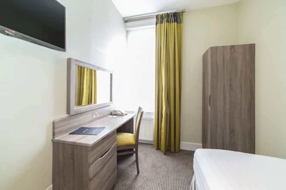 Habitación individual estándar (1 Single Bed) del hotel Phoenix. Foto 1