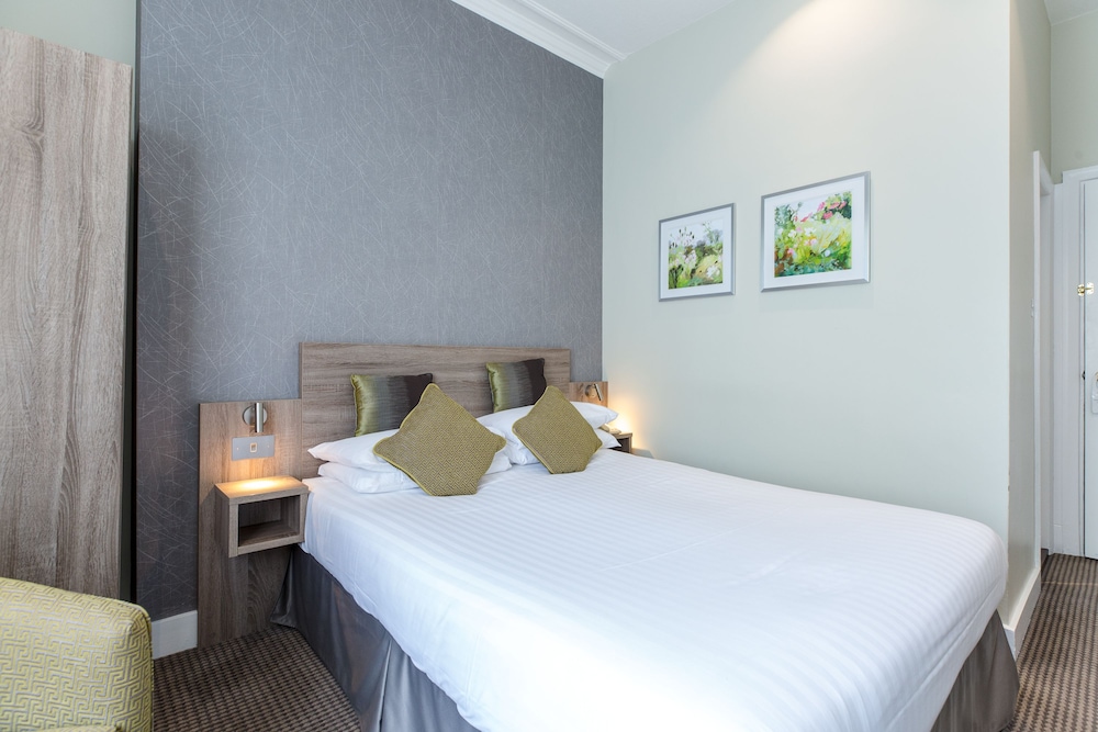 Habitación estándar doble, 1 cama doble del hotel Phoenix. Foto 1
