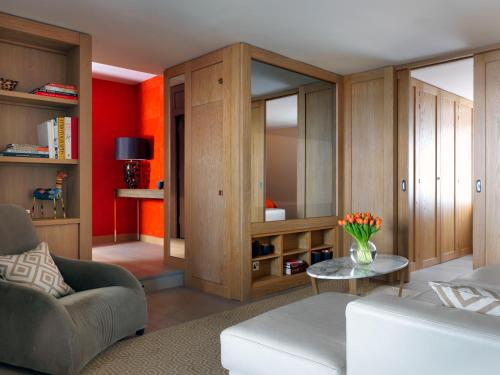 Suite con terraza del hotel The Marylebone. Foto 5