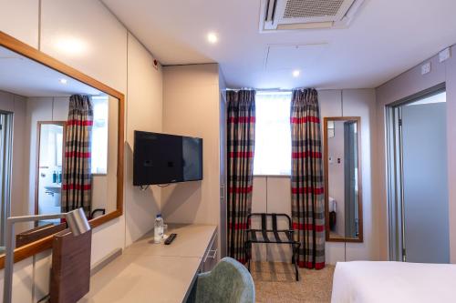 Habitación Individual del hotel Doubletree By Hilton London West End. Foto 4