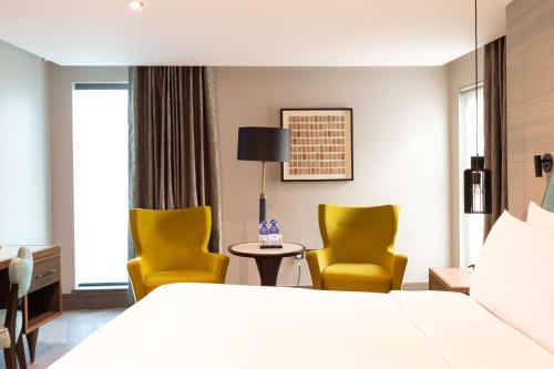 Suite Junior del hotel Doubletree By Hilton London West End. Foto 4