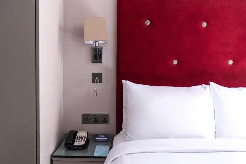 Habitación Doble del hotel Doubletree By Hilton London West End. Foto 17