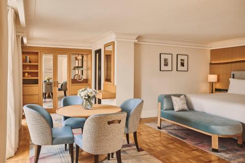 Suite Junior con balcón del hotel The Berkeley