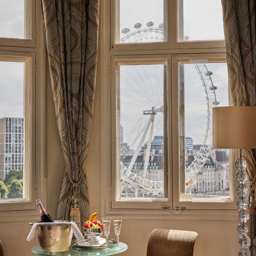 Suite Torre del hotel The Royal Horseguards, London. Foto 2