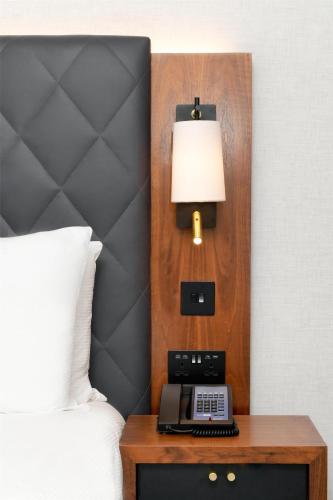 Habitación Individual Premium del hotel Hilton London Olympia. Foto 5