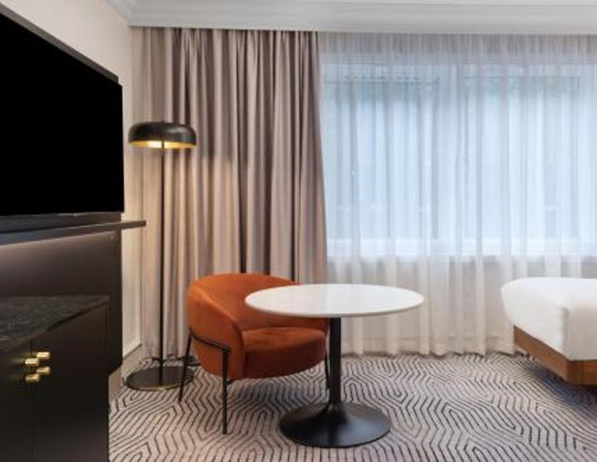 Habitación Individual Premium del hotel Hilton London Olympia. Foto 2