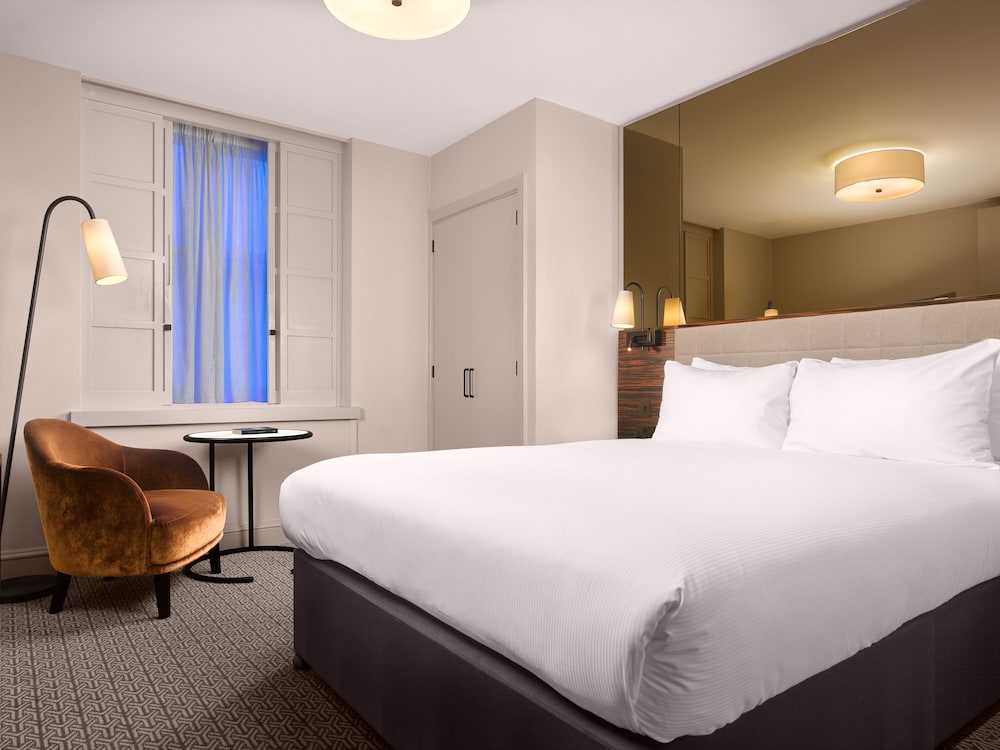 Superior Double Room del hotel Strand Palace. Foto 2