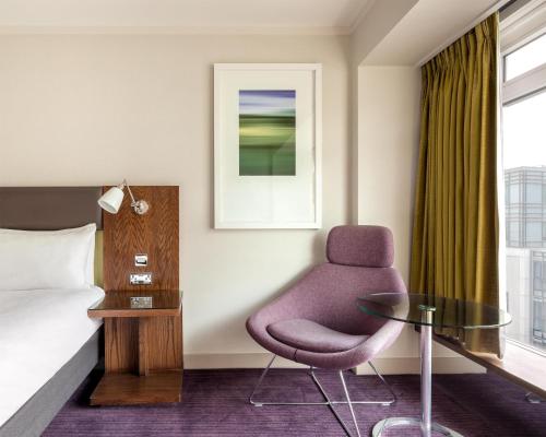 Habitación Familiar Superior del hotel Hilton London Metropole. Foto 2