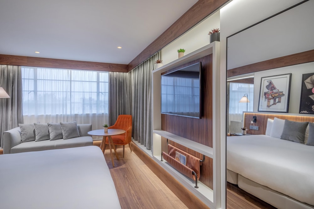 Habitaciones Premium Conectadas del hotel Melia White House. Foto 3