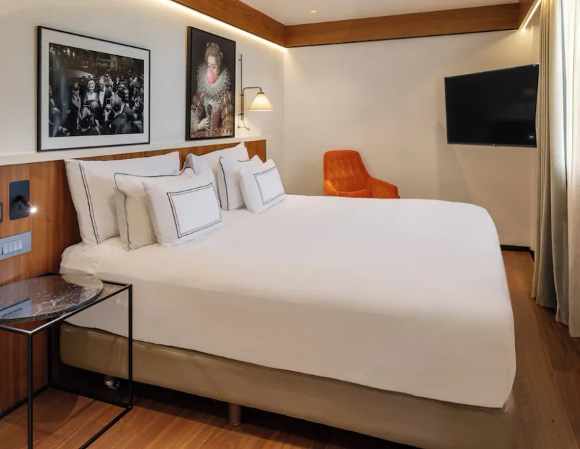 Junior suite 1 Cama king Vista ciudad The Level Sofá Cama incluido del hotel Melia White House. Foto 9