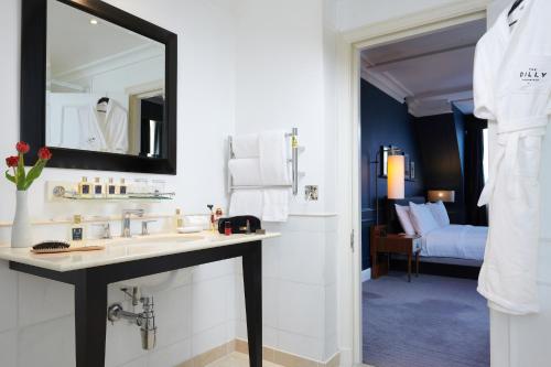 Suite Junior del hotel The Dilly. Foto 1