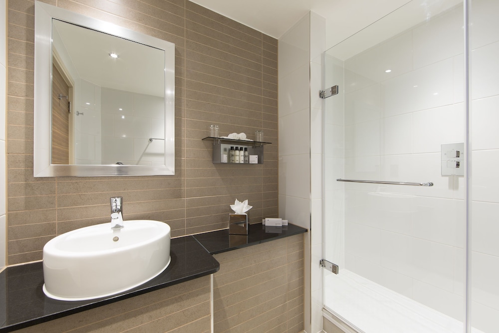 Habitación estándar doble del hotel Thistle London Marble Arch. Foto 8