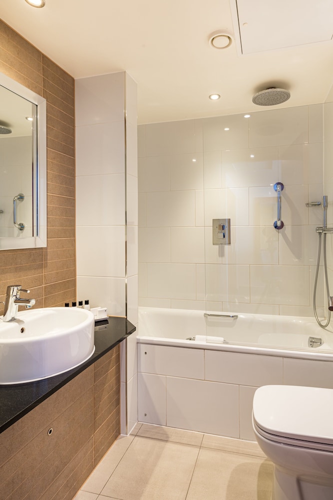 Habitación estándar doble del hotel Thistle London Marble Arch. Foto 10