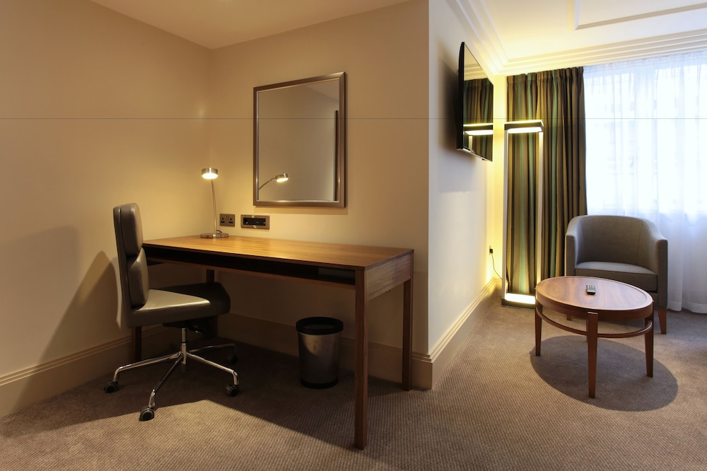 Habitación familiar del hotel Thistle London Marble Arch. Foto 3