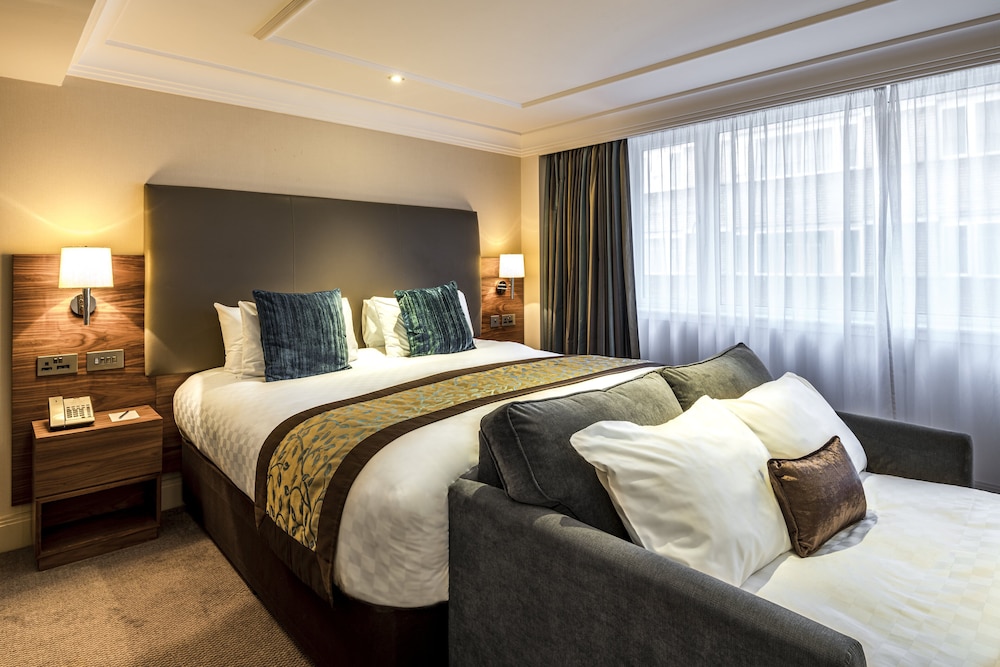 Habitación familiar del hotel Thistle London Marble Arch. Foto 4
