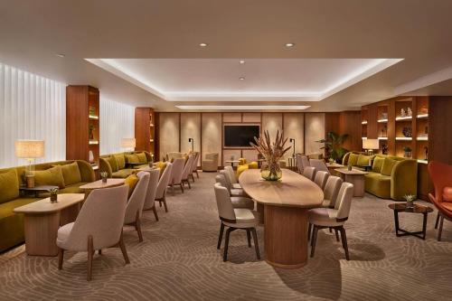 Superior One - Bedroom Executive Royal Suite with Lounge Access del hotel Grosvenor House JW Marriott. Foto 13