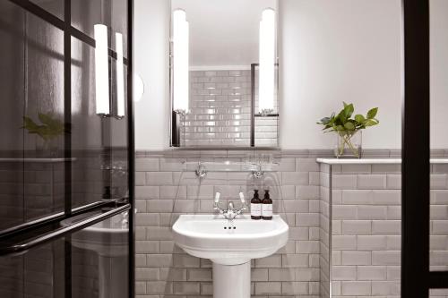 Habitación Individual del hotel Kimpton Fitzroy London, An Ihg