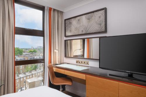 Habitación Individual del hotel Hilton London Kensington. Foto 4