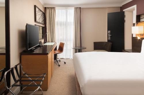 Suite Junior del hotel Hilton London Kensington. Foto 4