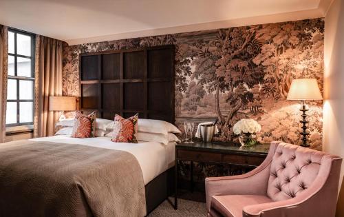 Habitación Clásica con cama extragrande del hotel The Bloomsbury