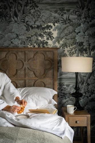 Habitación Clásica con cama extragrande del hotel The Bloomsbury. Foto 6