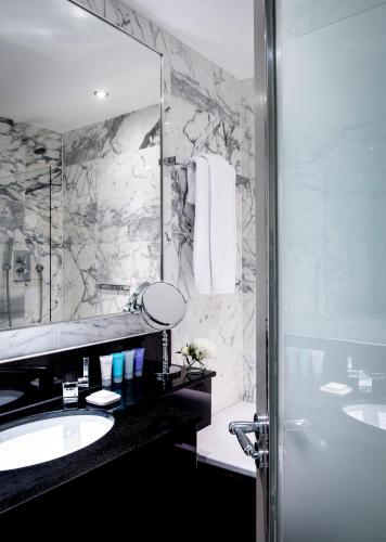 Habitación Doble Clásica del hotel The Bloomsbury. Foto 3