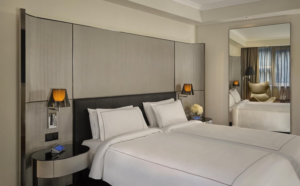 Habitación ejecutiva, 2 camas individuales del hotel Park Plaza Victoria London. Foto 10